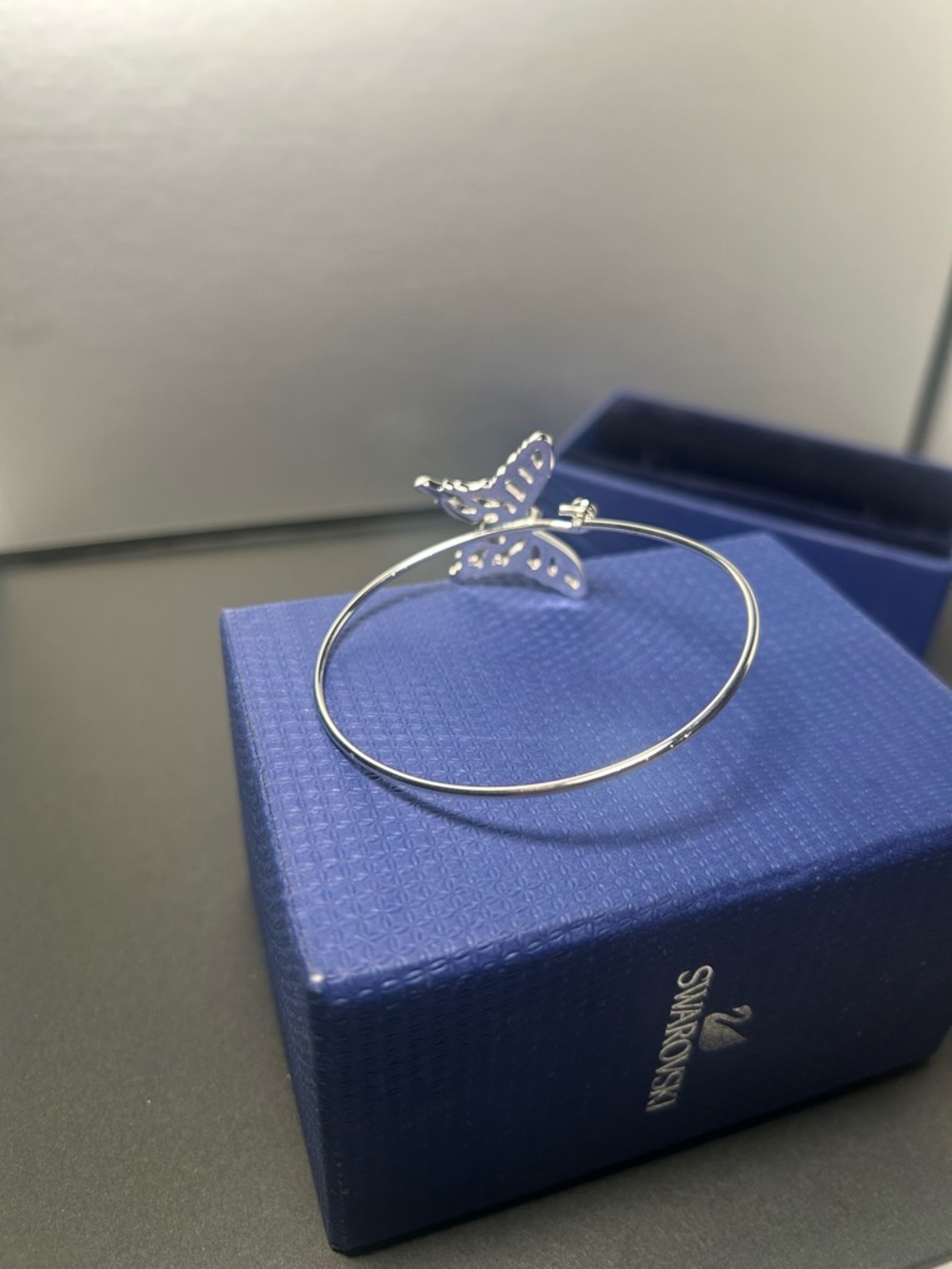 Swarovski Bracelet with Box - Picture 10 of 12